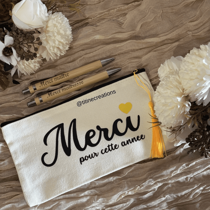 Pochette et stylo
